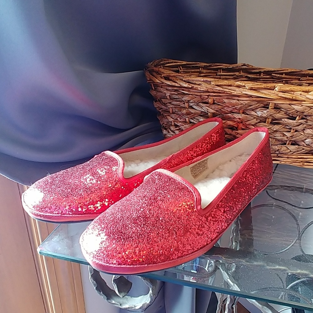 Ugg Australia Slip Ons - Sparkle Red
